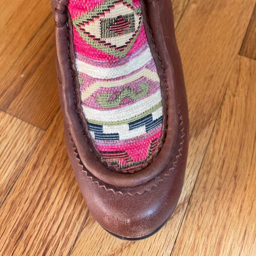 Holding Horses unique maroon heeled leather boots w/ embroidered tongue, size 40